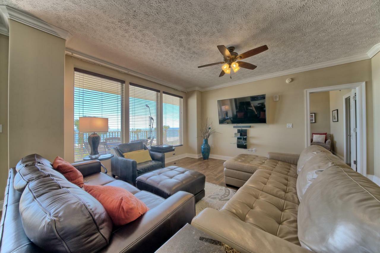 Astonishing Oceanfront With Oversized Balcony To Enjoy Amazing Gulf View - Unit 0204 Apartment
